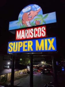 mariscos super mix LED sign